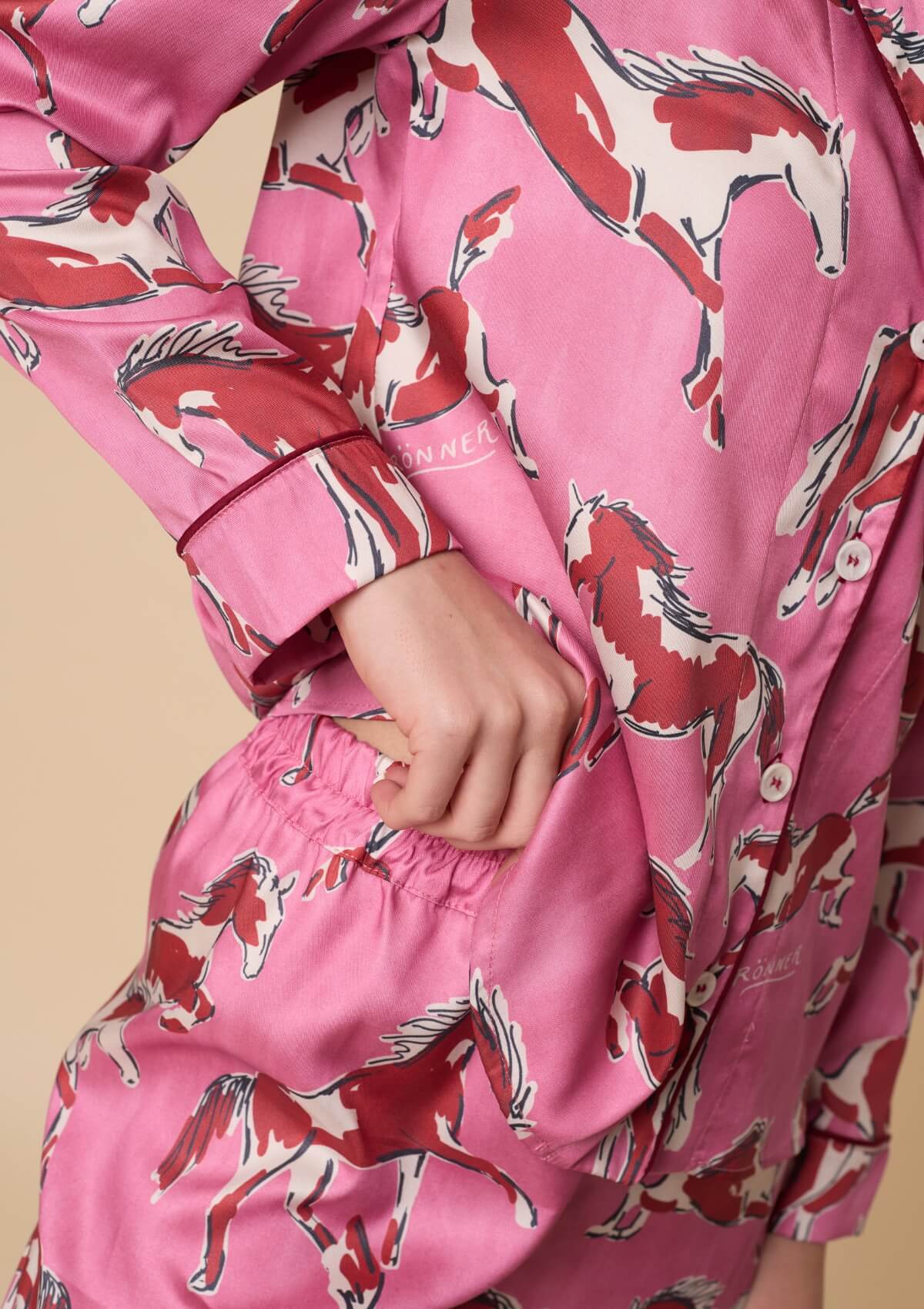 Pijama Rosabella | Manga Larga | Estampado Volt |