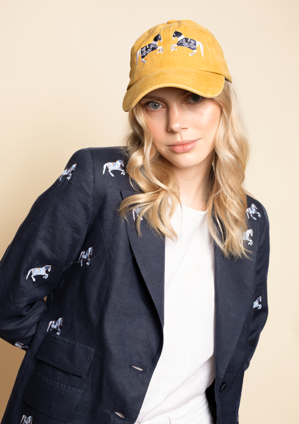 Equestrian Cotton Carousel Cap | Mustard - Rönner